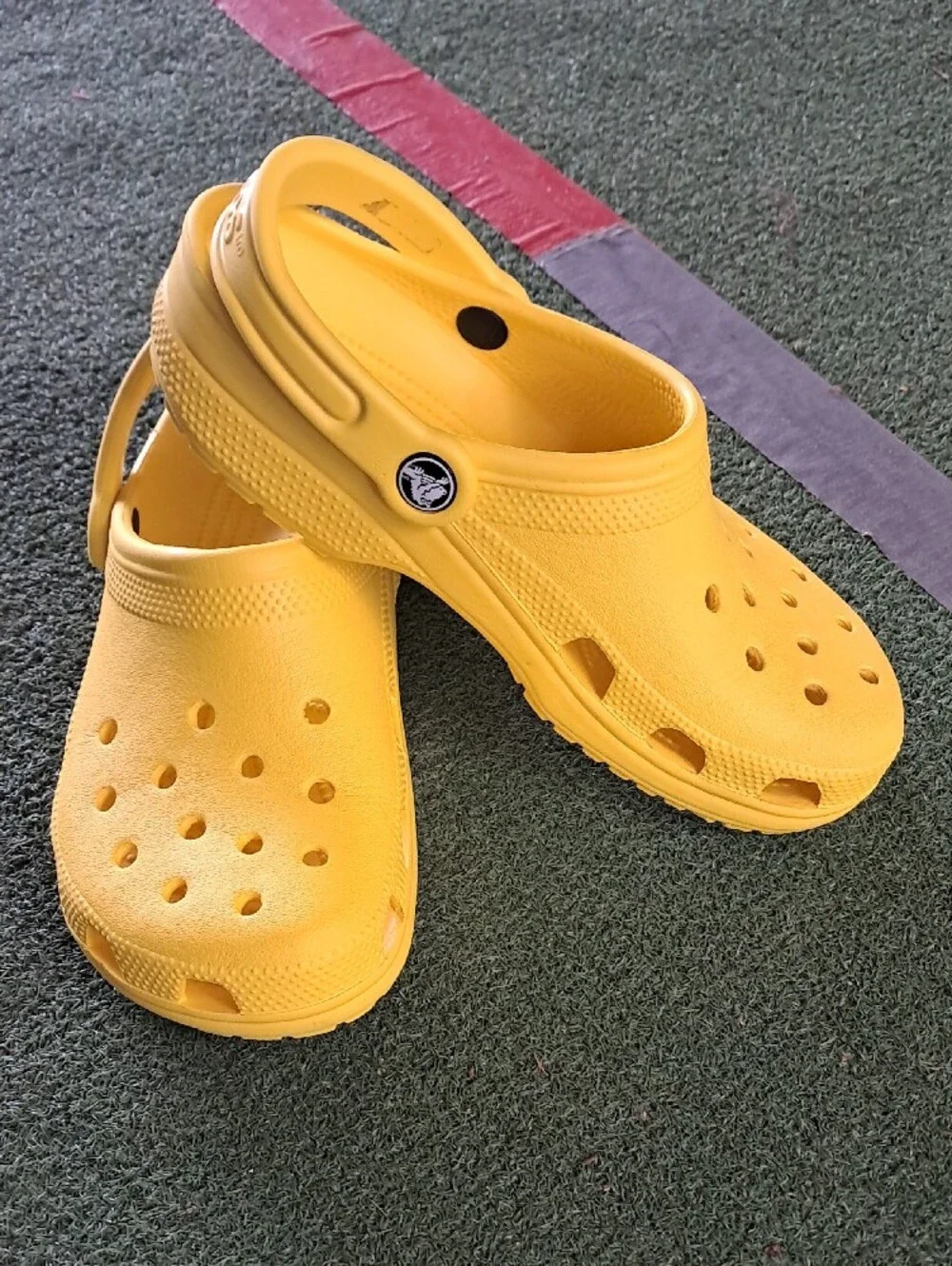 CROCS unisex bright